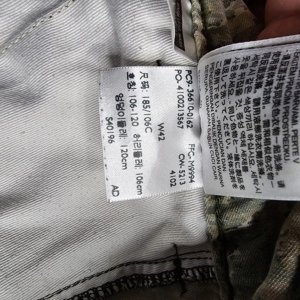 Levis Vintage 1996 Camo Cargo Shorts Mens Size 42 6 Pocket White Labe 11